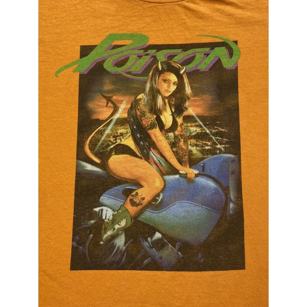 Vintage Poison 2002 Hollyweird World Tour Orange‎ T shirt Size L Y2K